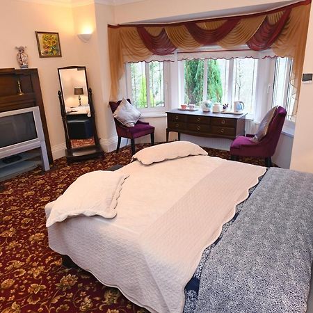 Cilbrwyn Bed & Breakfast Swansea Ngoại thất bức ảnh