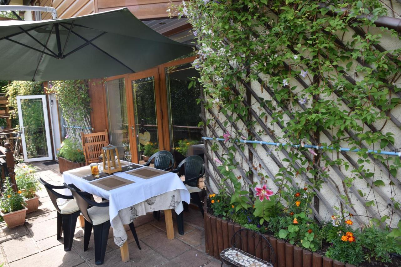 Cilbrwyn Bed & Breakfast Swansea Ngoại thất bức ảnh