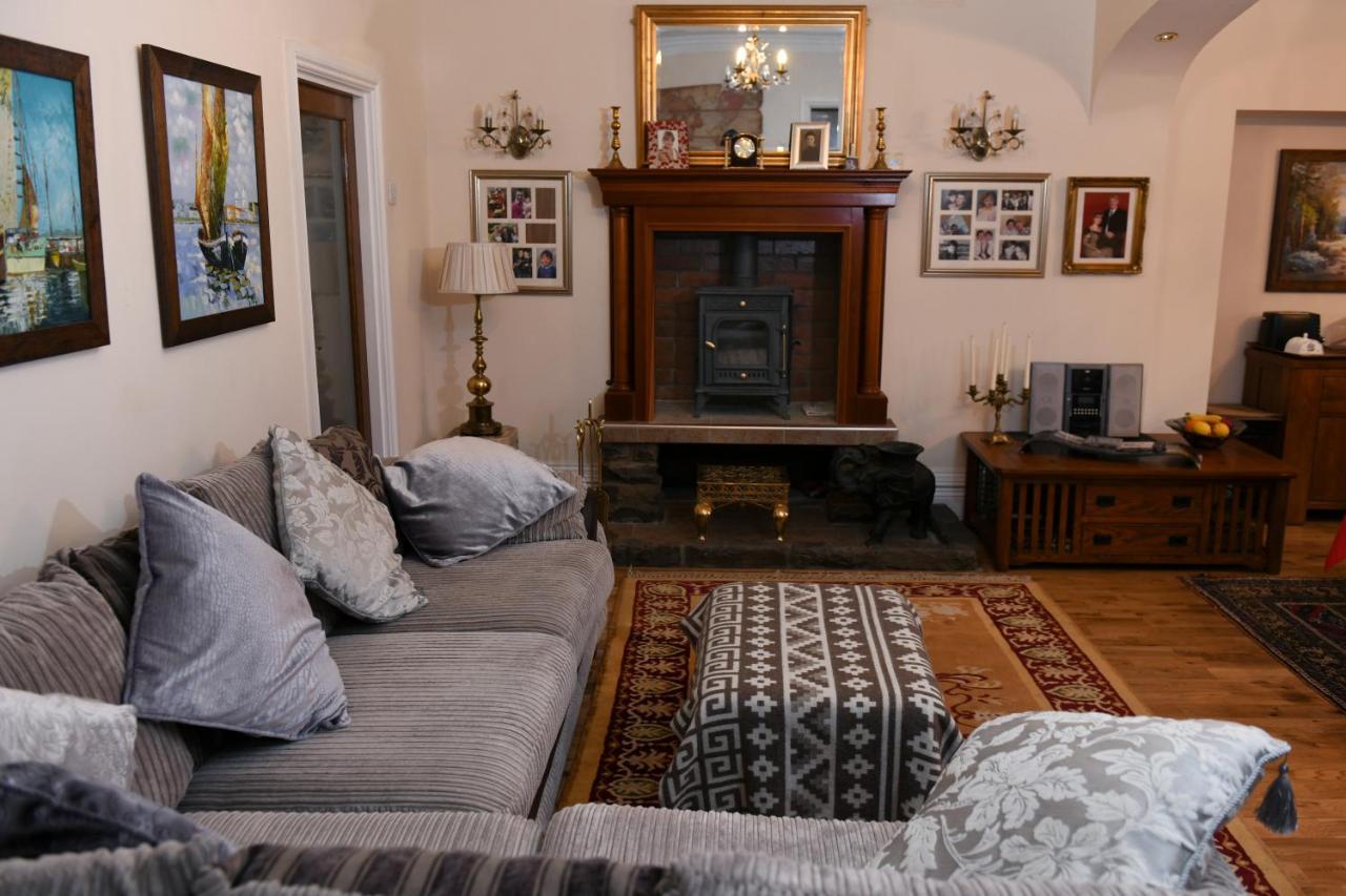 Cilbrwyn Bed & Breakfast Swansea Ngoại thất bức ảnh